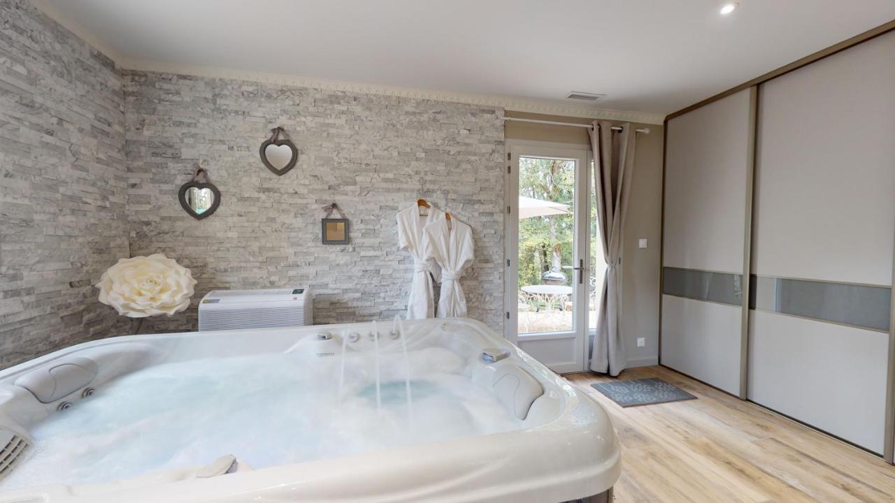 Gite Spa & Nature Saint-Chamassy Exterior foto